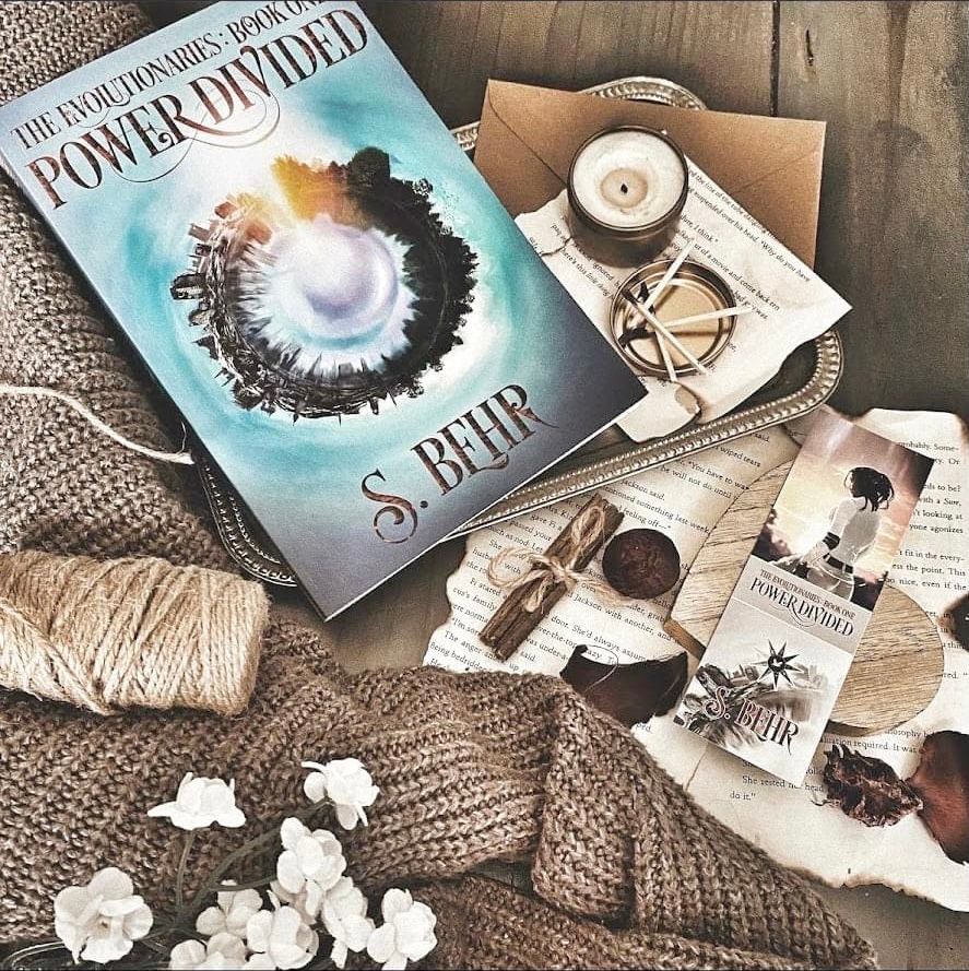 AuthorJCSeal's tweet photo. 🗣#authorshoutout @sbehr_author
https://t.co/eCaknpyNPL
Photo credit: @mixed_matched_socks on IG
A runaway princess with elemental powers stumbles upon a thousands-year-old archive of ancient tech that will forever change her utopian kingdom.
https://t.co/bOkP5fBpQ1
#sbehr https://t.co/51Q936U675