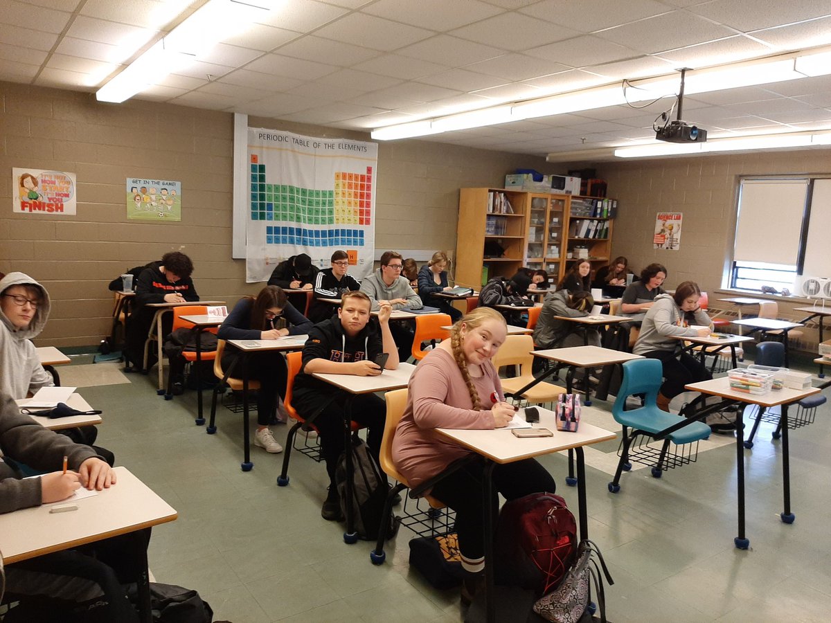 bbillardmar's tweet photo. @hthtigers students making christmas cards for the military as part of Remembrance Day observations @NLESDCA https://t.co/mXHrPG68F0