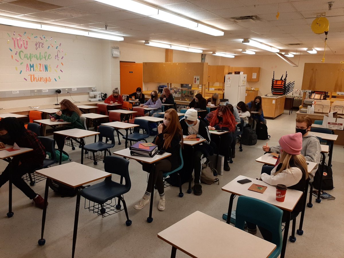 bbillardmar's tweet photo. @hthtigers students making christmas cards for the military as part of Remembrance Day observations @NLESDCA https://t.co/mXHrPG68F0