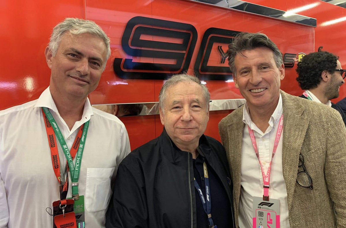 Il devra relever les manches pour redorer le blason parisien. Il compte amener son réseau. Avant son arrivée, le duo : Jean Todt et José Mourinho est annoncé à Paris. Villeneuve proposera également le poste de DS à Gilles Grimandi qui refusera. Les ambitions sont bien réelles !