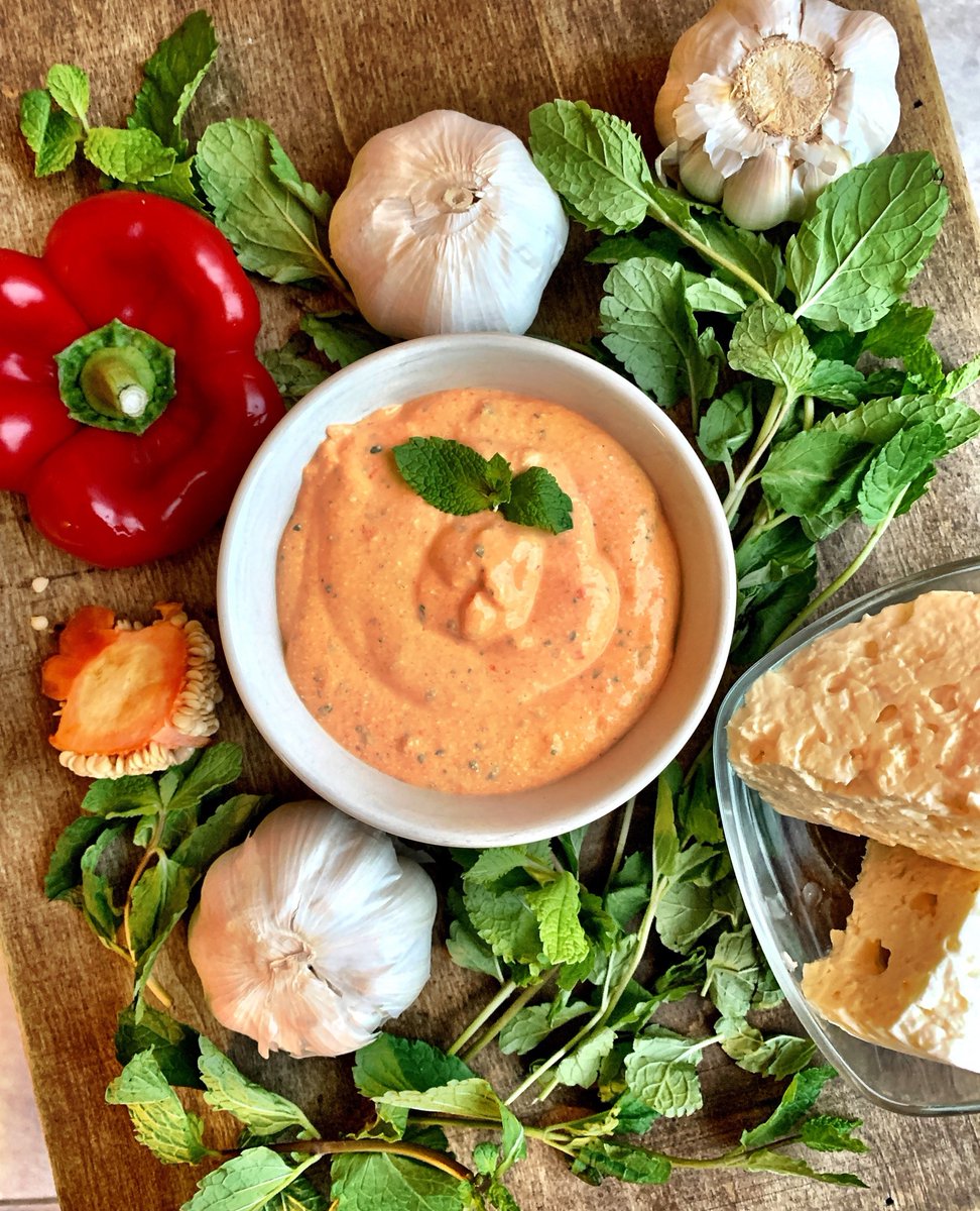 dishwithkish's tweet photo. I'm taking full advantage of this surprisingly gorgeous weather by making some delicious Roasted Red Pepper &amp; Feta Dip. 

Check out the recipe here:https://t.co/qduvuPDwDG

#recipe #foodie #foodblogger #recipeoftheday  #foodblog #recipeideas #mediterraneancuisine https://t.co/9s0AyErghH