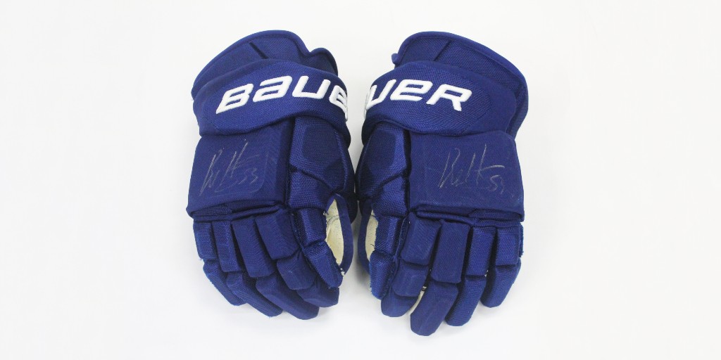 SpecialOBC's tweet photo. Get your mitts on autographed gloves used by @Canucks captain @BoHorvat during the 2020 Stanley Cup Playoffs! Find this and other exciting sport memorabilia in the #SCF2020 silent auction. Bid now to support Special Olympics BC and @Canucksforkids! https://t.co/bCBnHQALWd https://t.co/sPzHIN21ST