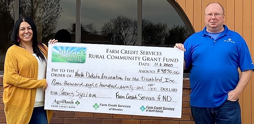 NDAD4YOU's tweet photo. #FarmCreditServicesND has awarded #NDAD a $9,870 from its #RuralCommunityGrantFund (RCGF) to help purchase an upgraded security system for NDAD's Crisis Residential unit that serves clients of Northwest Human Service Center in Williams, Divide and McKenzie counties. #williston https://t.co/r7xxmSL1ll