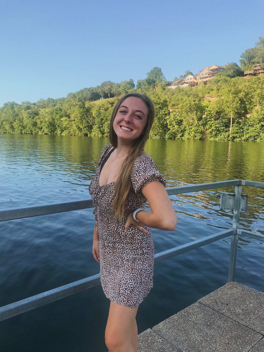 Happy Monday everyone! We are loving this cool, Denton weather ☀️ 
•
•
#untadpi #unt24 #BeTheFirst