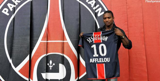 Après l’arrivée d’Hoarau, Stéphane Sessegnon rejoindra le PSG pour 8 millions d’euros du Mans, excellente affaire. Il aurait du être accompagné par son compère Marko Basa, mais le serbe était de plus en plus gourmand pour son salaire, ce qui a bloqué les négociations.