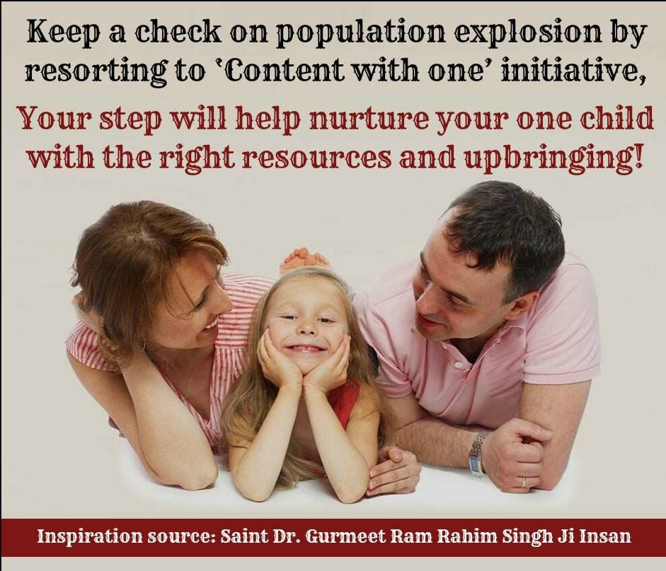 RiyaGar09366665's tweet photo. Everyone want children to expand and make our family. But it also happens with #SingleChildForHappyLife. As #SmallFamily_HappyFamil. So, #SaintDrGurmeetRamRahimJi has inspired to #ContentWithOne under the #CheckPopulationExplosion

#SaintDrMSG https://t.co/PJOUZx7F5v