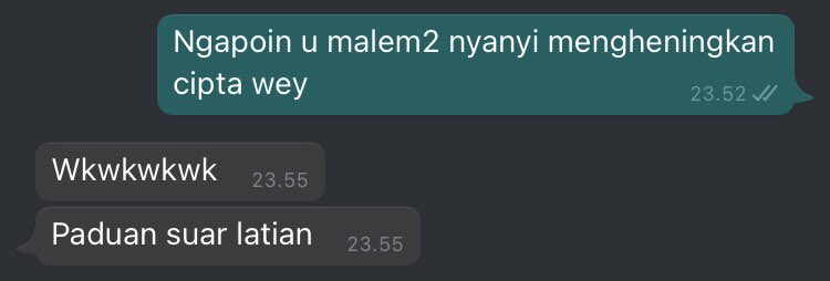Sedang mencoba tidur kemudian sayup2 tedengar gumamam nada, kok kayak kenal gitu. Setelah mendengarkan lebih seksama sambil mengingat2, oh baik si adek lg ngegame sambil nyanyi lagu ‘mengheningkan cipta’. Ntap u bro!