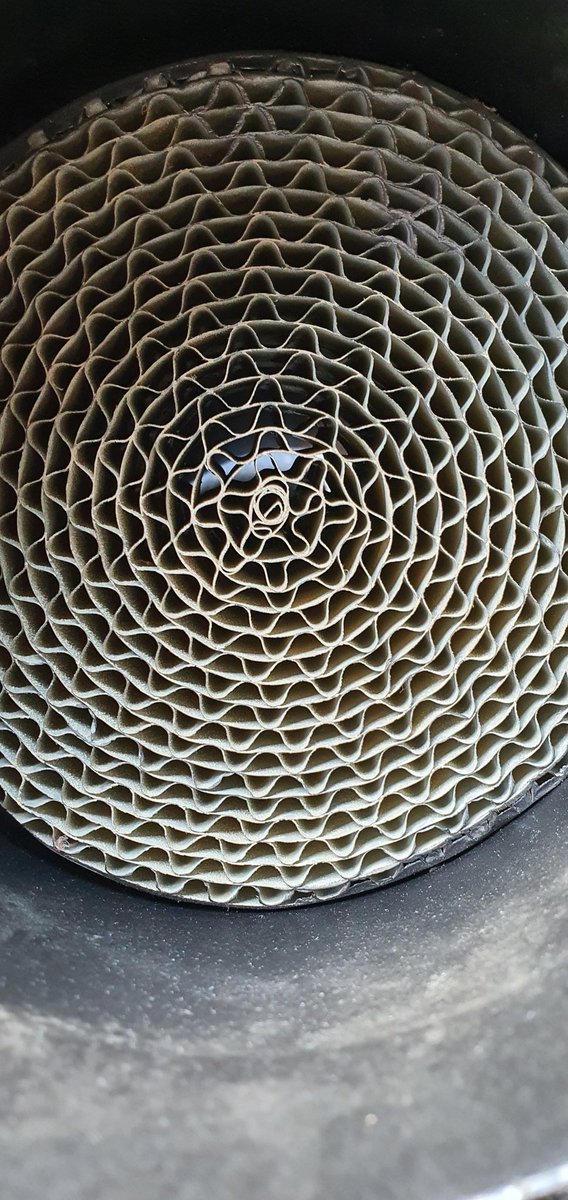 stepintimesweep's tweet photo. I got the @MidtecLtd Midcat Puriflue fitted this weekend. This catalyst reduces CO emisions into the atmosphere, this makes my clean burning #Ecodesign stove even more environmentally friendly! 
This flue pipe can also be fitted to a non Ecodesign stove to reduce CO emissions. https://t.co/Dh5hms5PlW