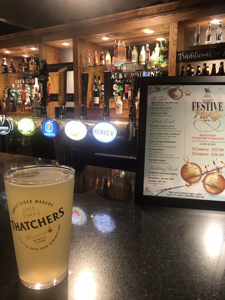 _IanAdams's tweet photo. This self isolation thing is what you make it! #LineClean 🍻 https://t.co/paDsei0JpW