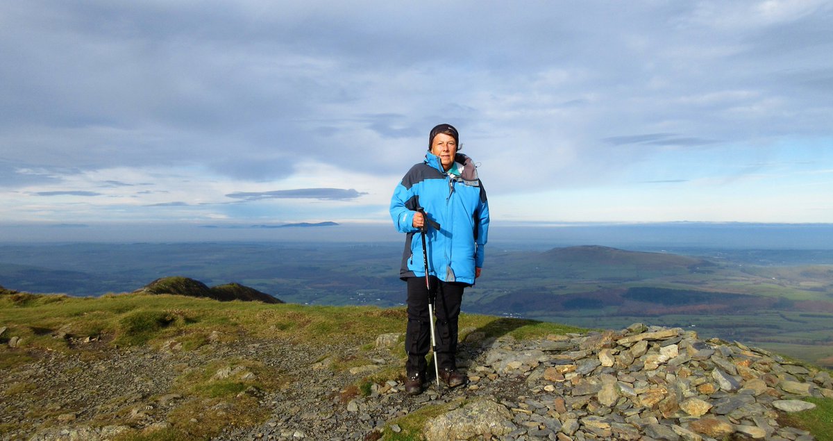 StanLeigh18's tweet photo. Today's walk #UllockPike #LongSide #CarlSide from #Ravenstone
- Approaching Ullock Pike summit
- #Dodd & #Derwentwater
- Long Side summit
- #Derwentwater #Newlands #Coledale
with #Criffel in Dumfries & Galloway appearing as an island in the mist in images 1&3 https://t.co/jRwrsvxkLP