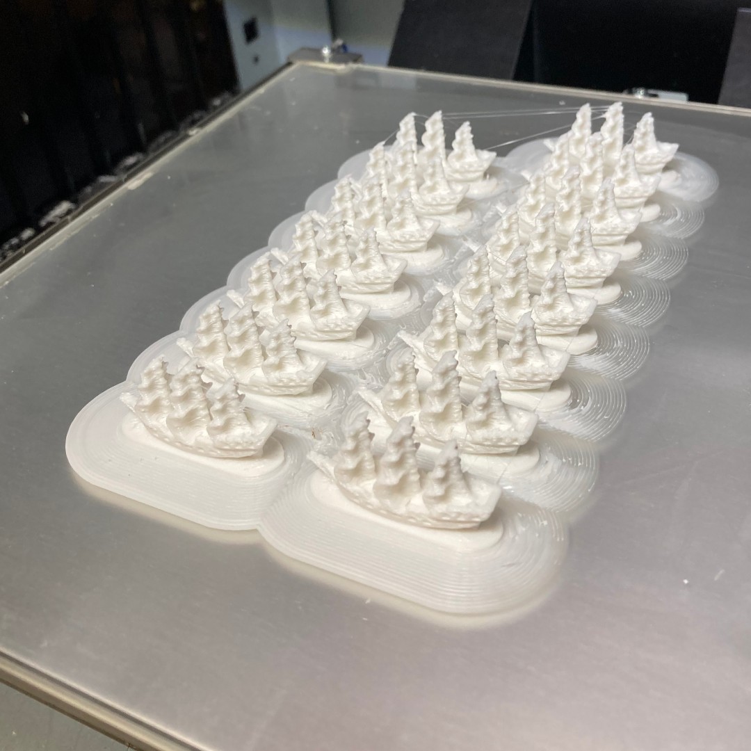 EDU_UALibraries's tweet photo. Are you wanting to create something homemade for your loved ones at Christmas? 3D printing is still available at #McLureLibrary.
You better jump aboard before these ships sail away!🚢
#create3d #3dcreate
Brush up on how to 3D print.
🔗: https://t.co/yU6qhFuNJq https://t.co/Y71OV2xVN7
