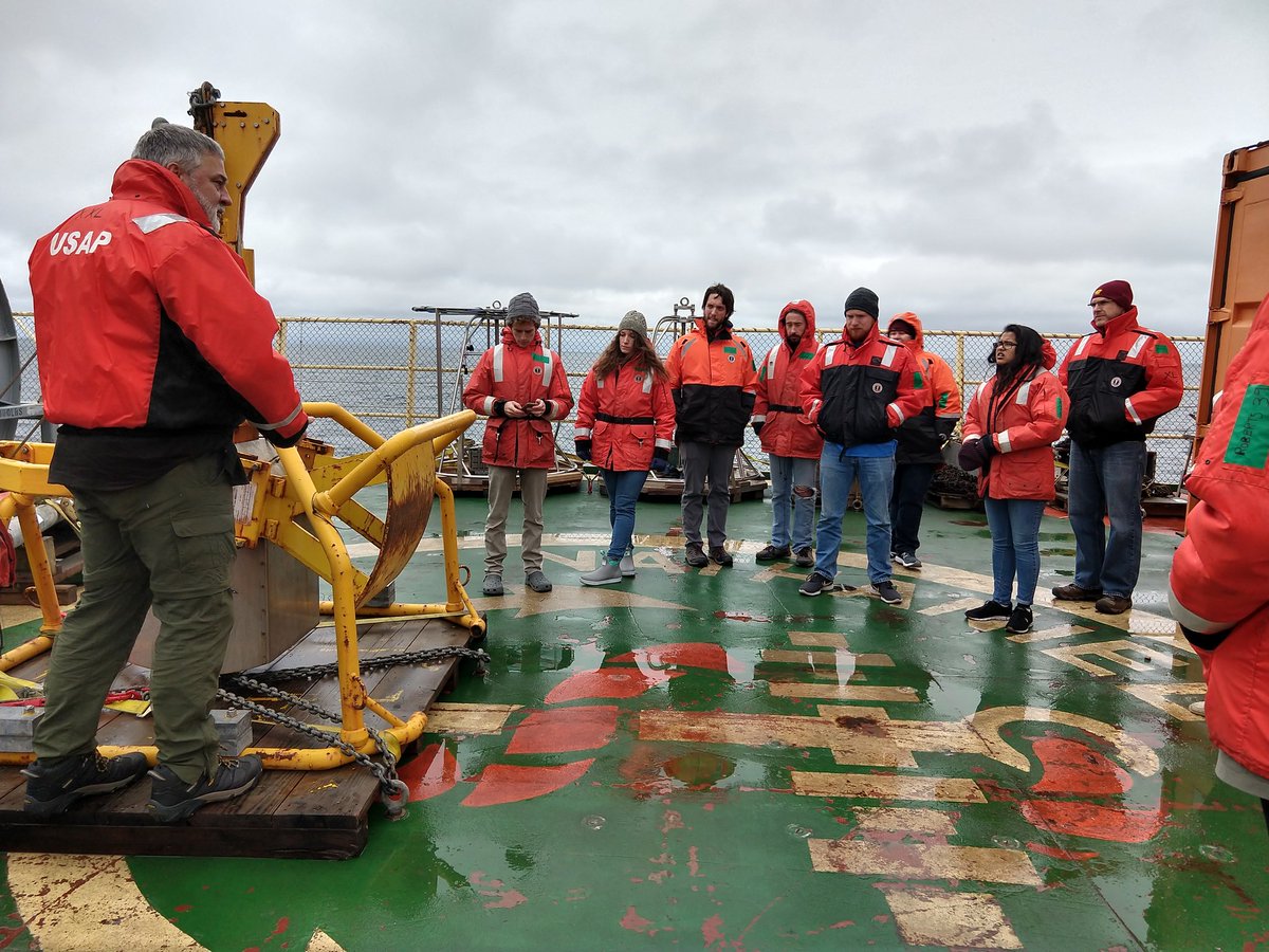 With the first site coming up in the next few days, #IcyInverts crew gets a rundown of sampling procedure!