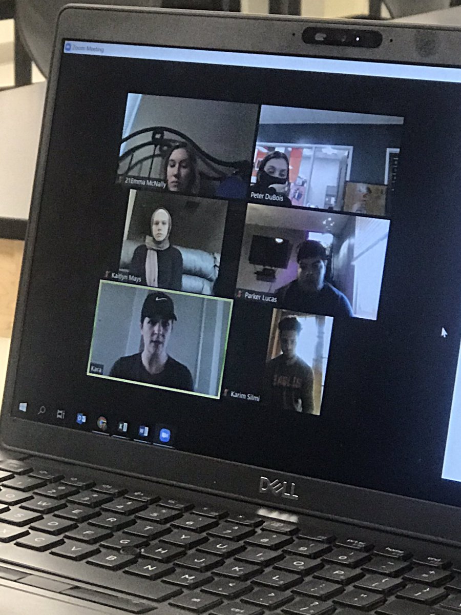 Dinnovates's tweet photo. Thanks Dr. Gorey for “coming in” today and talking to our seniors. @polariscareer @PLTWorg @mr_wEAGLEy https://t.co/Ta4ZDG9Pz3