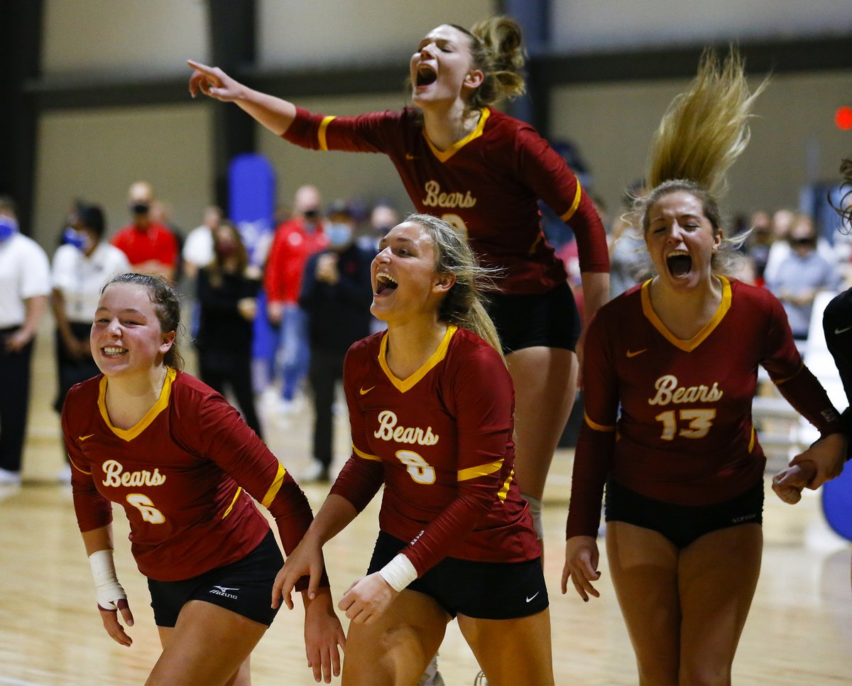 OfficialGHSA's tweet photo. Congratulations 2020 Volleyball State Champions @MizunoVolleyNA  https://t.co/KL88XyvoD1 https://t.co/2vGxv4KTJi