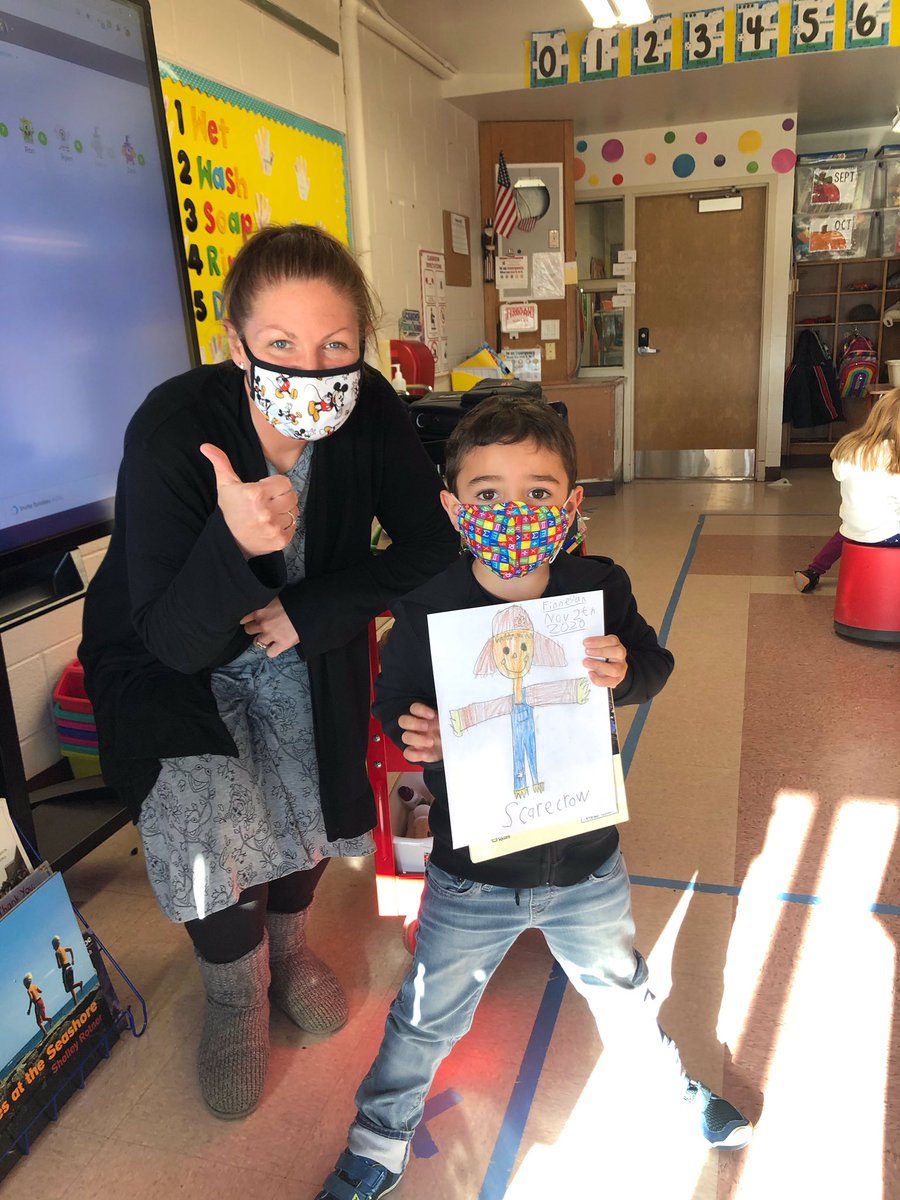Adding art into library lessons is so much fun! <a href="/JasmineBoncore/">Jasmine Boncore</a>’s K class did a great job on their scarecrow guided drawing after we read The Lonely Scarecrow. #CHESLMC #CHESwearethebest