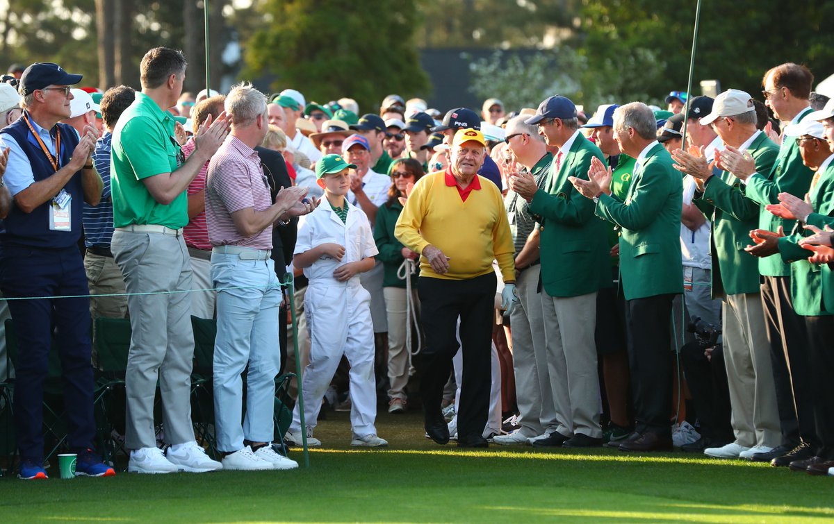 DJPie's tweet photo. I know adding Lee Elder is a small, long overdue step, but think about how much adding him to these photos changes the tone of the Masters for the better. 

Augusta has the loudest megaphone in golf and for the past few years they've used it for some great things. https://t.co/VB7VKZbgDJ
