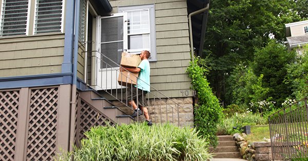 StorageDirect's tweet image. How to Find a Reliable Moving Company: 10 Steps to Trustworthy Movers ed.gr/cy0ax