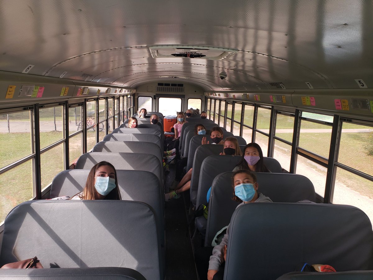HighlanderSpeed's tweet photo. 2020 Highlanders are off to UIL Region 2-6a championship in Dallas! #highlanderspeed https://t.co/kHlL2KsXSH