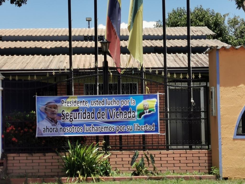 perezmarcos2016's tweet photo. Felicitaciones por su libertad  Dr Avaro Uribe. La justicia, el Pueblo y Dios, saben la verdad. Bendiciones y ánimo. https://t.co/hqZAEYSUbn