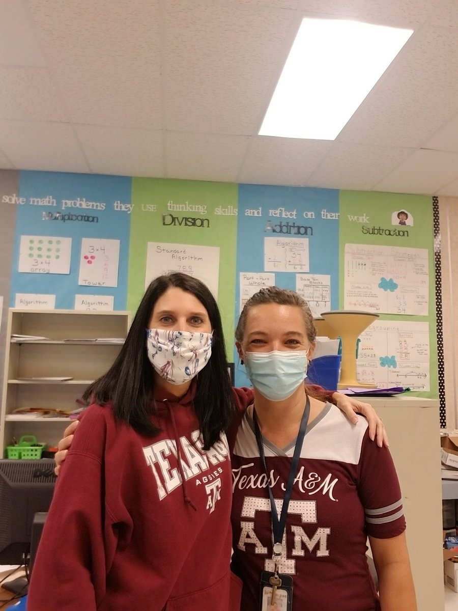 TGutierrezPYP's tweet photo. I am grateful for my teammates! #GratefulSWES @SpicewoodPYP https://t.co/Wx1RMDbHGn