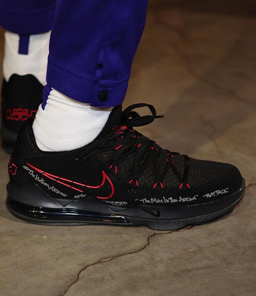 lebron 17 low bred on feet