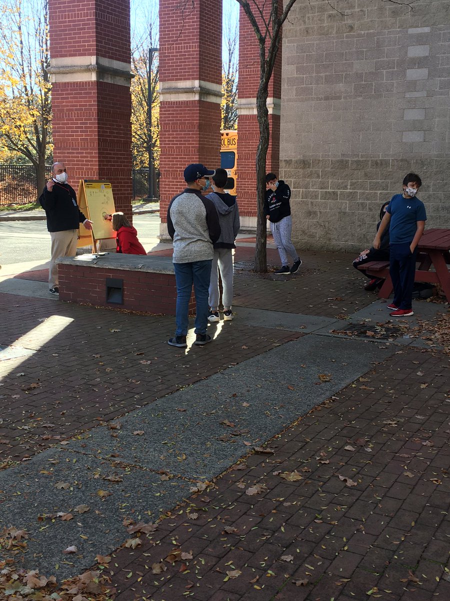 Elizabeth Golden tweet media