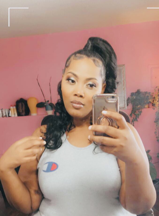 Vikeya2's tweet image. Hello Everyone, this is my first time on Twitter!!!!!! Can you guys show me some love and maybe help me get my followers up!! I’m over fb😂🤣