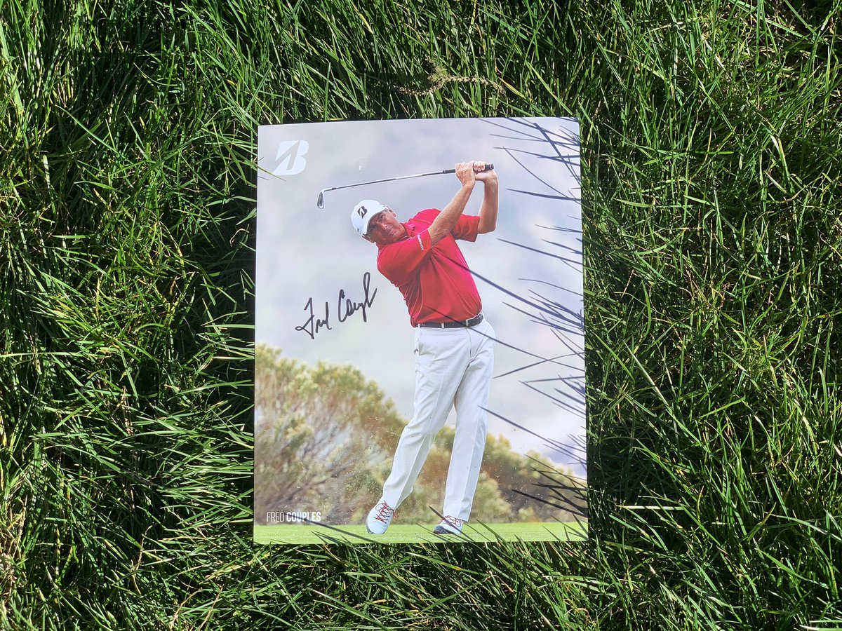 PGAPappas's tweet photo. 🚨 The MASTERS Fred Couples Giveaway 1 🚨

You Choose:
🔥 Fred Couples SIGNED Masters Flag or SIGNED Photo 👀

🔥 AND 1 Dozen Bridgestone Golf Balls (Tour B X, XS, RX, RXS, or e12 Soft)

To enter: 
🌺 Retweet
🌺 Follow @PGAPappas and @bridgestonegolf 
#TheMasters https://t.co/pKqBGCnBty