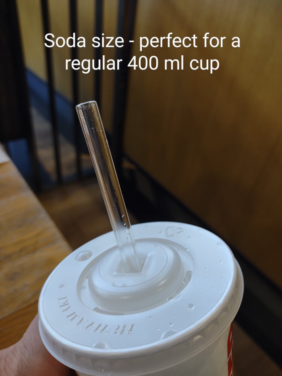 MCRGlassworks's tweet photo. Trying to make incremental change. One less #plasticstraw or one less person disappointed by a #paperstraw.
 https://t.co/4tr7bzJv9P

#sustainable #singleuseplastic #plasticpollution #FastFood #consciousconsumer https://t.co/Jd4v8AGrfz