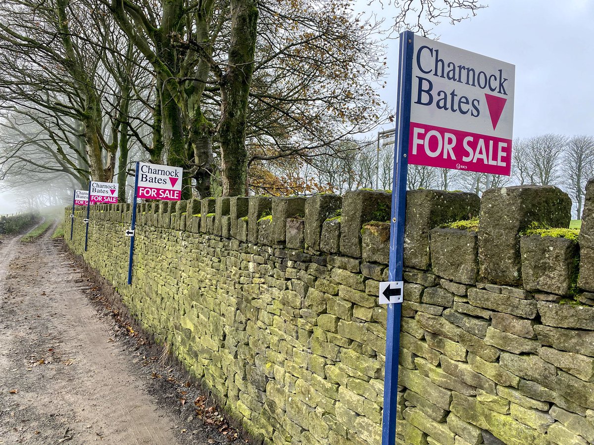 ITS OFFICIAL, The boards are up and our #phase1 Weavers Terrace properties are on the market! Plot 2 Weavers Terrace, Old Town Mill Lane, Wadsworth, Hebden Bridge
rightmove.co.uk/new-homes-for-… #hebdenbridge #wadsworth #chiserley #oldtownmill #oldtown #caldervalley