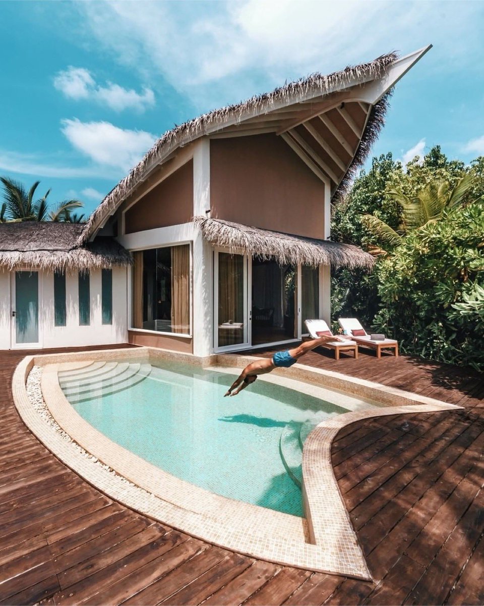 traveltrademv's tweet photo. Immerse yourself in a peaceful environment, and inner peace will follow.
.
.
.
#jwmmaldives #marriott #marriottinternational #marriottbonvoy #jwmarriottmaldives #bringithome #lightforhope #jwmarriott #maldives
Repost from JW Marriott Maldives Resort & Spa IG https://t.co/aIwxBoO9P5