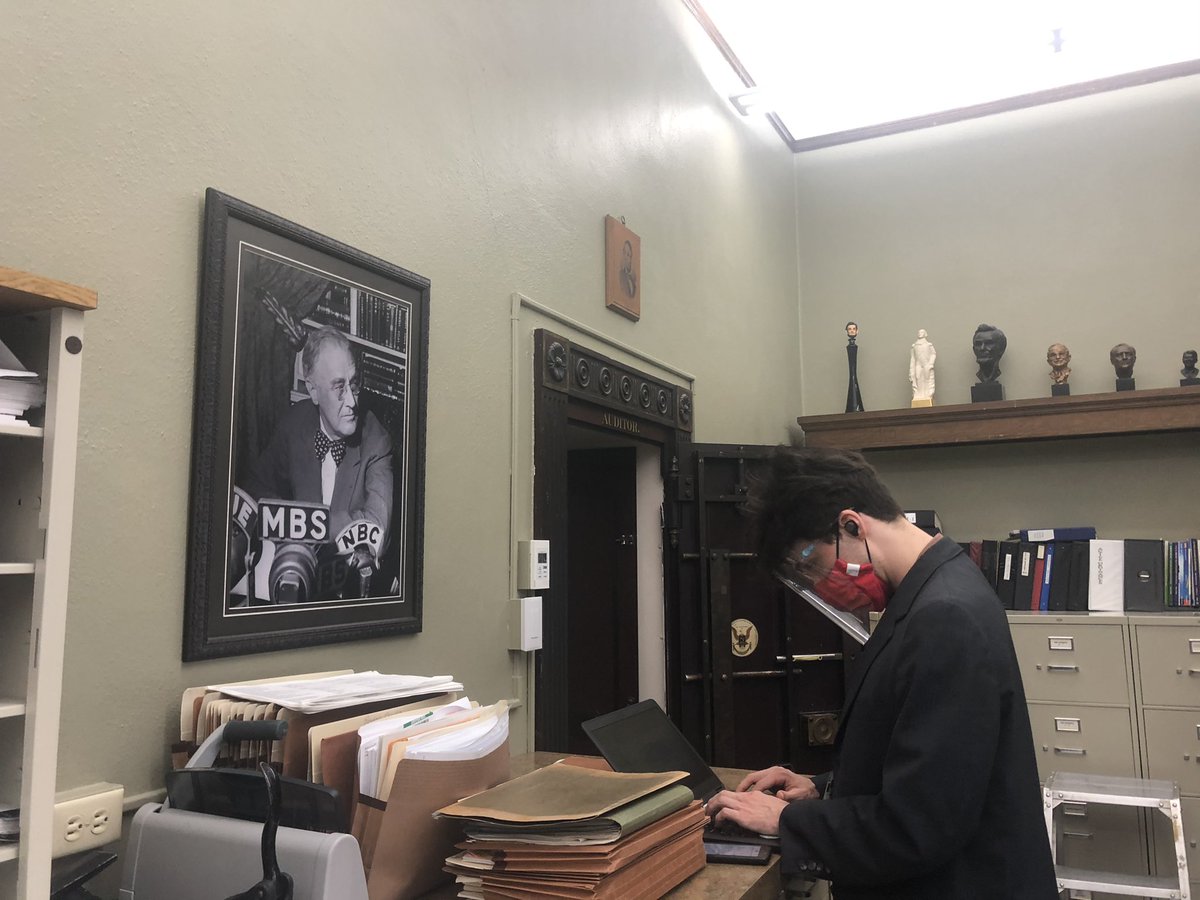 More views from the Jasper County Courthouse in Newton.  #iapolitics  #IA02