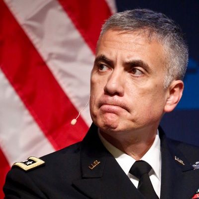katieerdman's tweet photo. Interesting read. A Big 2020 Election Hack Never Came. Here’s Why https://t.co/mt6iAH7Tsi https://t.co/4ERgBj34SN