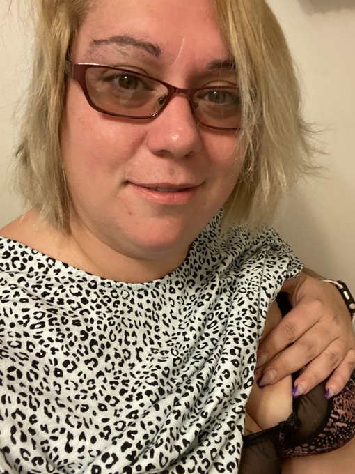 #touchingmyself #comehelp #boobs #MondayMood #photooftheday #followme https://t.co/YPkKTxwbwt<a href="/tag/touchingmyself"class="tags">#touchingmyself</a><a href="/tag/comehelp"class="tags">#comehelp</a><a href="/tag/boobs"class="tags">#boobs</a><a href="/tag/mondaymood"class="tags">#MondayMood</a><a href="/tag/photooftheday"class="tags">#photooftheday</a><a href="/tag/followme"class="tags"><span>#followme</span></a>