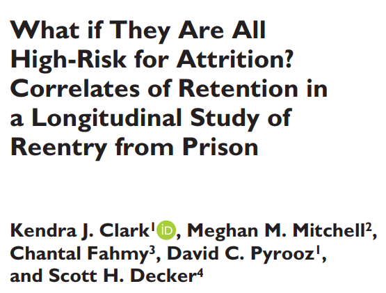 *new paper alert*

<a href="/kendrajclark/">Kendra Clark</a> <a href="/meghanmmitchell/">Meghan Mitchell</a> <a href="/dpyrooz/">David Pyrooz</a> <a href="/DeckerCrime/">Scott Decker</a> &amp; I explore correlates of attrition during reentry in the #LoneStarProject

main finding: what researchers DO matters more for retention than the characteristics of the people they're trying to retain. link⬇️