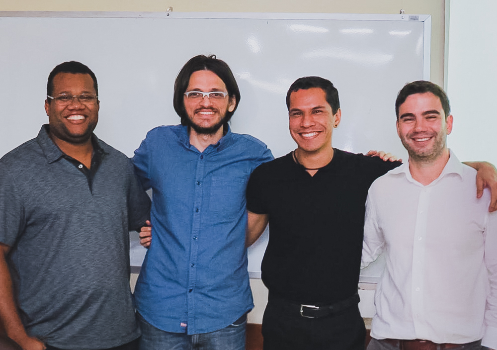 infpucrio's tweet photo. Levamos 3 prêmios no SBES2020!
Vem ler essa matéria e saber tudo dessa tripla premiação conquistada pelo professor Alessandro Garcia e a @OPUS_team
#engenhariadesoftware #sbes2020 #pucrio
https://t.co/hocGeVK5qe https://t.co/h1Np3Kxez6