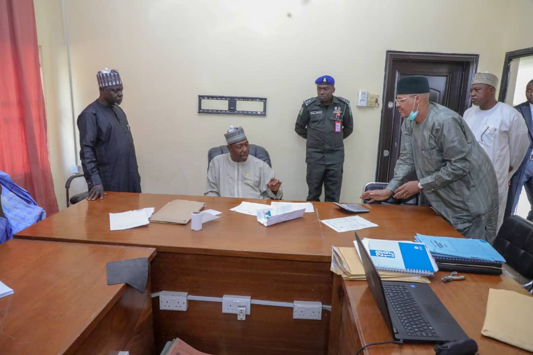 GovBorno's tweet photo. Payment of LG pensions: @ProfZulum appears at verification centre.. https://t.co/ulxiIyTrkA https://t.co/ZiEcoKu3Bk