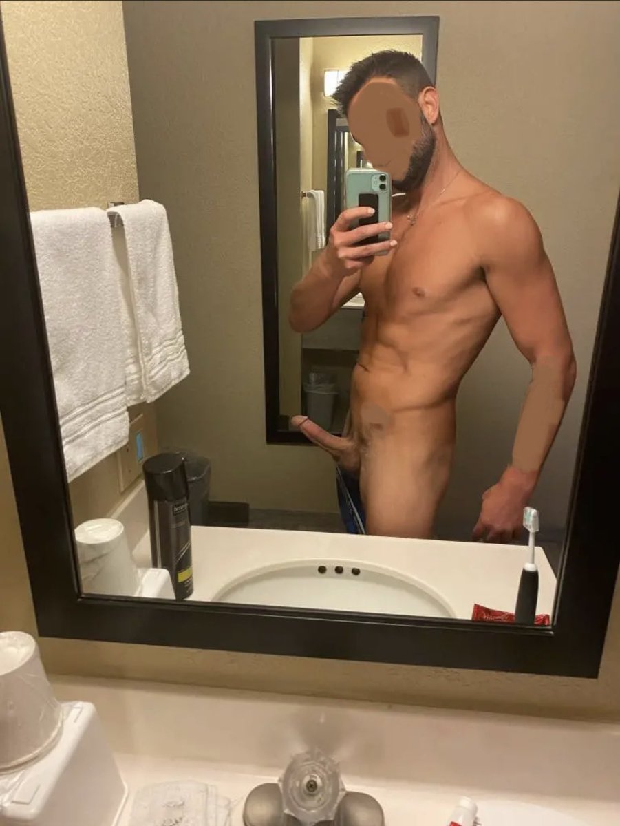 TheNoboyMan's tweet photo. #grindr #daddy #fit #gay https://t.co/5TUXXD1QRB