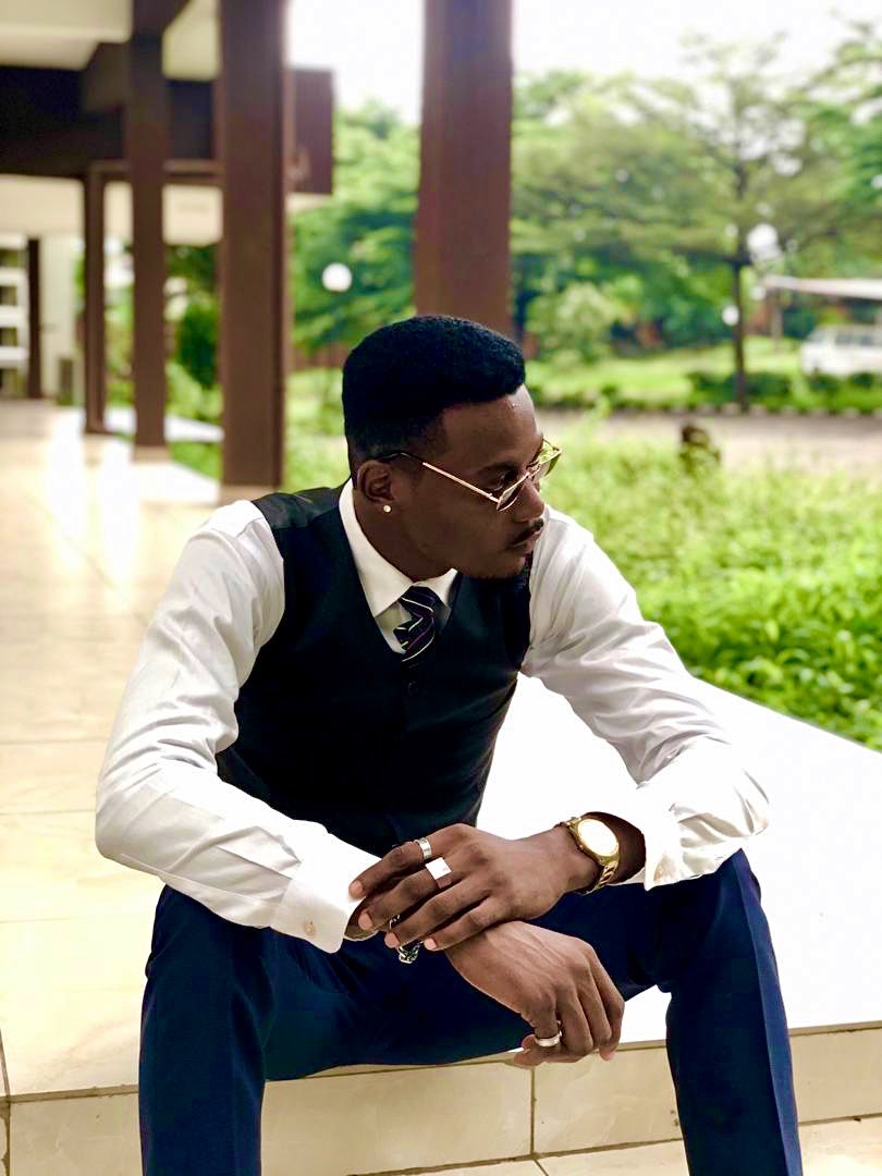 Moyo_VIP's tweet photo. BLACK DON’T CRACK 🖤 https://t.co/ke1Tm17wye