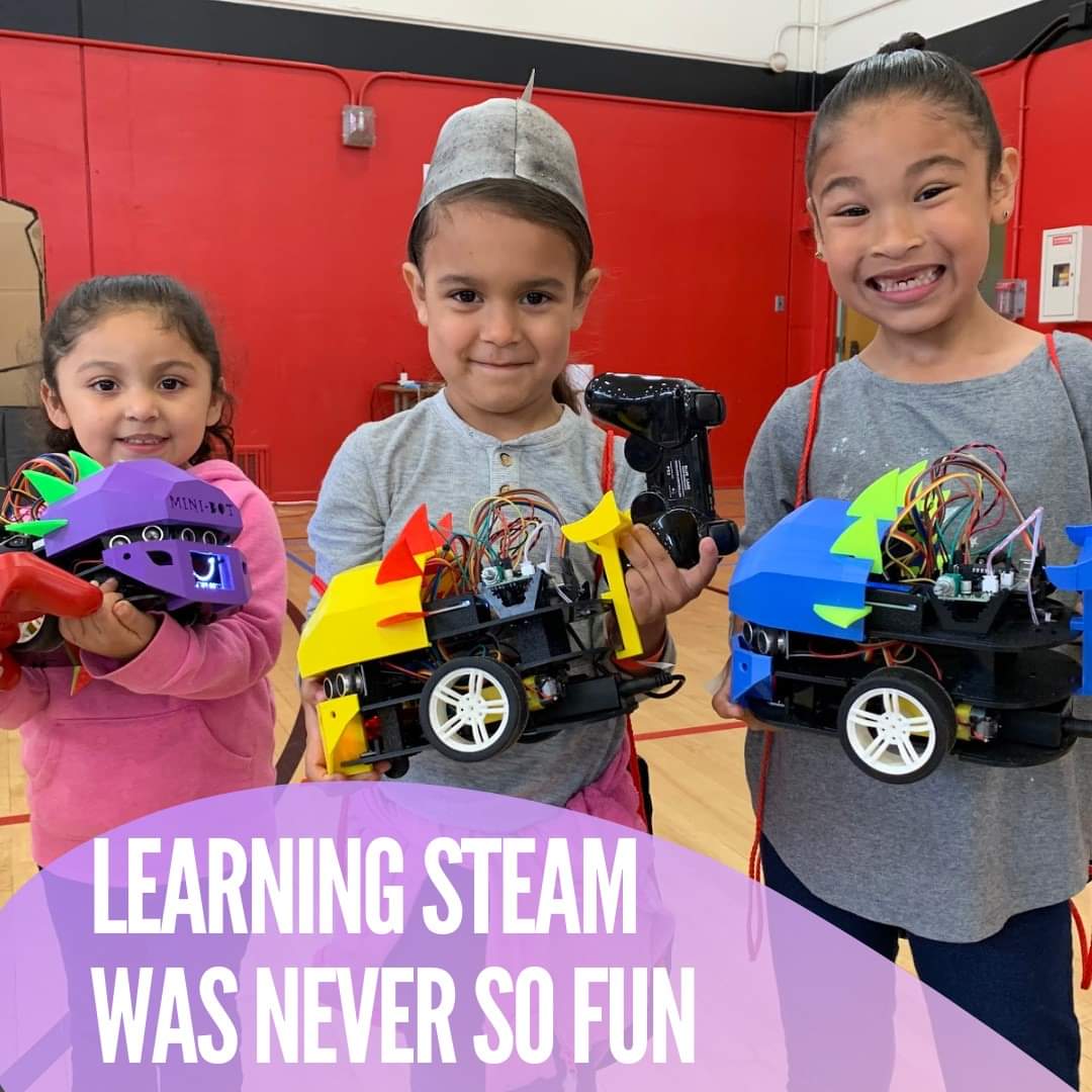 creatorbots's tweet photo. We support women and girls in STEM! Our lead engineer is one! 

#STEM #learnsteam #girlswhocode #womenintech #womeninstem #robotics #girlsinrobotics #learnrobotics #STEM #womeninSTEM #GirlsWhoCode #STEMkids https://t.co/zwvOzDT4Ok