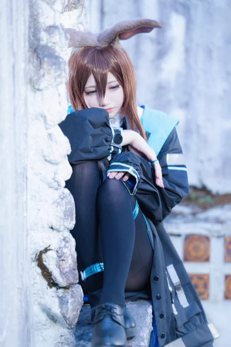 ARKNIGHTS #明日方舟 

   私が、怖いですか?

         … アーミア

Photo @nygolof 
#1114はわロドス併せ 