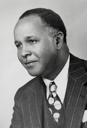 chem_110b's tweet photo. Meet Percy Lavon Julian who was a pioneer in synthesis of drugs, done during an era in which segregationist laws limited Black Americans’ access to higher education. He is known for his 11-step synthesis of physostigmine, an alkaloid that can be used to treat glaucoma. https://t.co/Apcueywvi4