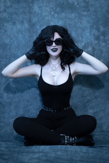 1 pic. Peachy Keen!

Get more Death this month on Ptrn! https://t.co/8bbdFDnQkU https://t.co/A23z7yl