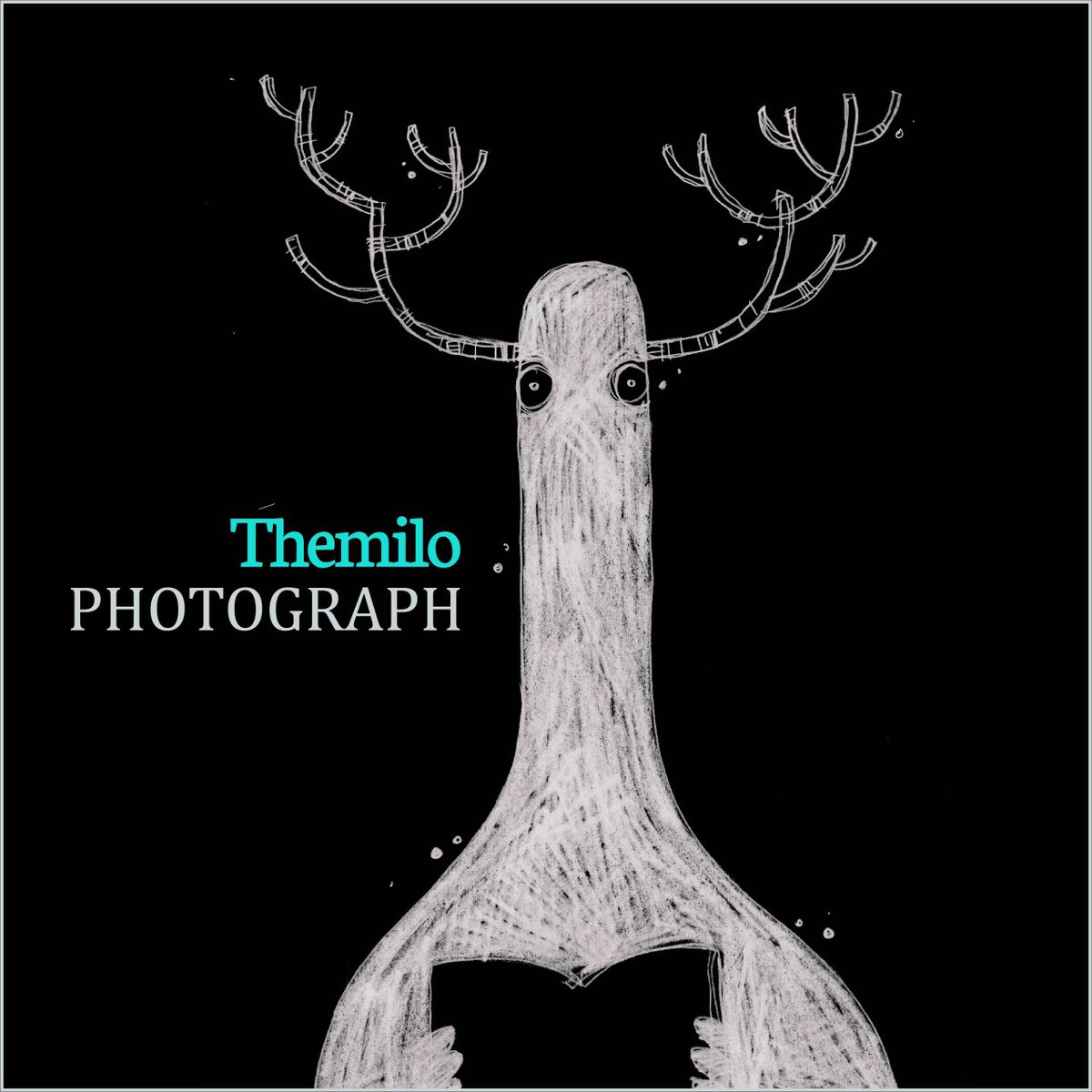Themiloband's tweet photo. What's your favourite song from Photograph album? Tell us why. 📸 https://t.co/taHUCpRcIZ