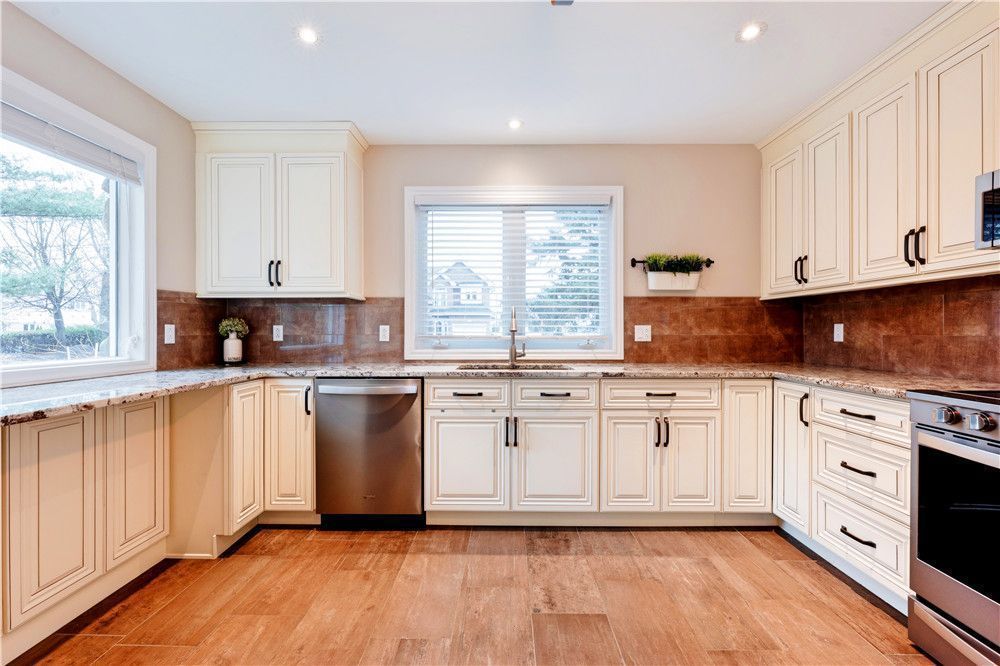 BillyWinstead3's tweet photo. RT https://t.co/gr4MbJTSlq Why wood kitchen cabinet is always a best choice https://t.co/iHVfg7Zcw3 #idealhome #betterhome #sweethome #homedecor #remodeling #interiordesign #homedesign #homeim… https://t.co/EzpZvUYswm