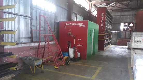S_LuisAZUMAT's tweet photo. Agencia " MELANIO HERNANDEZ" de la sucursal Sancti Spiritus de #Azumat_Azcuba muestra un trabajo estable en la Logistica de Almacenes que sin dudas alguna representa nuestra identidad y es lo que queremos para todos nuestros almacenes. https://t.co/V3xspUbltK