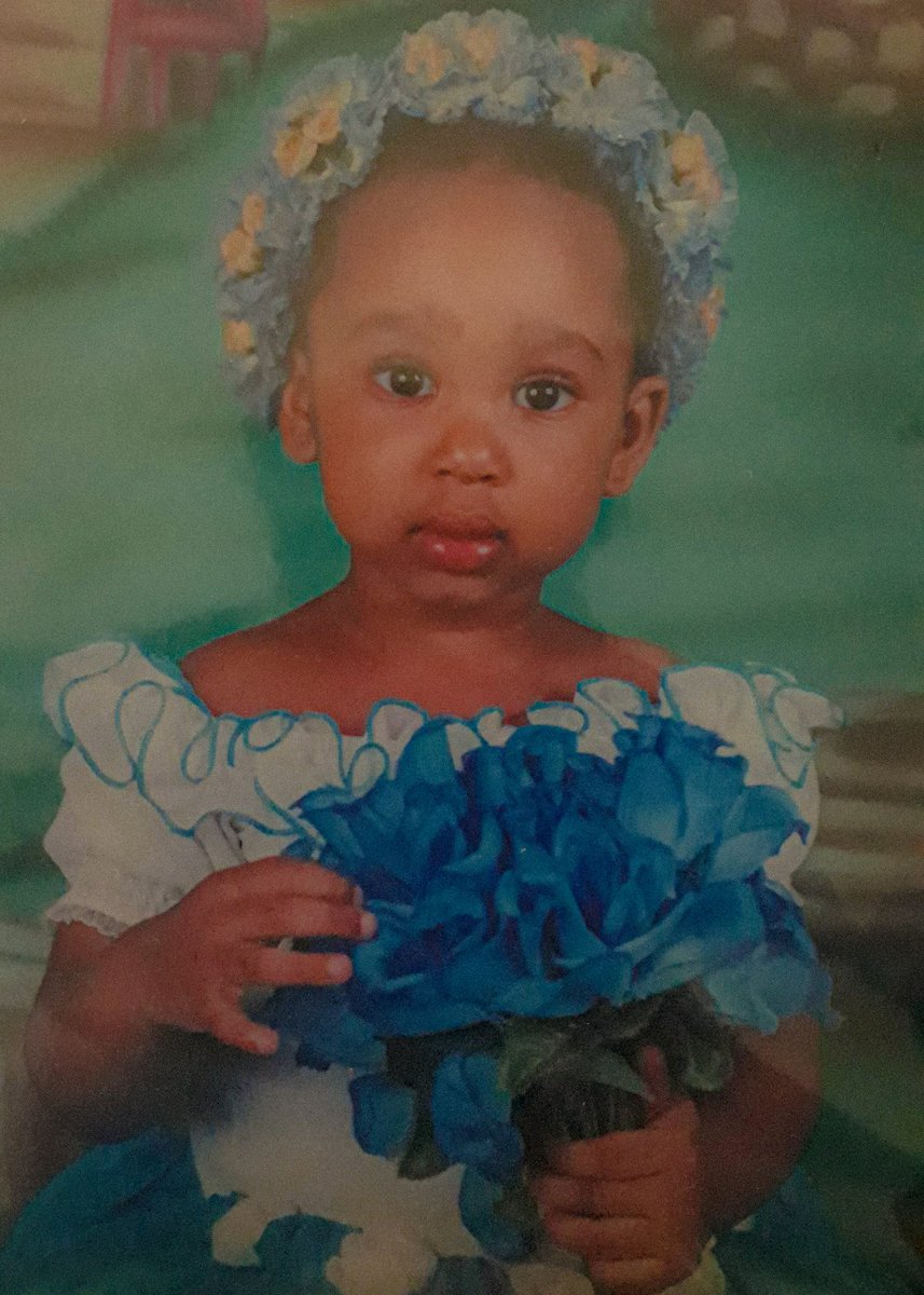_anamoana's tweet photo. Nosaakkkk #glowup https://t.co/M97H3lmY7o