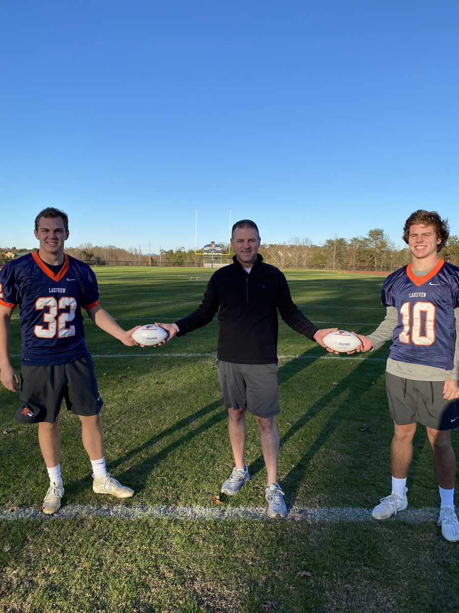 LAFootballLions's tweet photo. Congrats to our players of the game from our huge win against St. Francis.
Offense- Jesse Whiting/Ben Puckett
Defense- Luke Cooper/Christian Haynes
Special Teams- Bodie Blackwell/Griffin Brock
Special Thanks to Adam Blackwell and Allstate for our game balls!
#tempo #compete https://t.co/N2YlXC2LZH