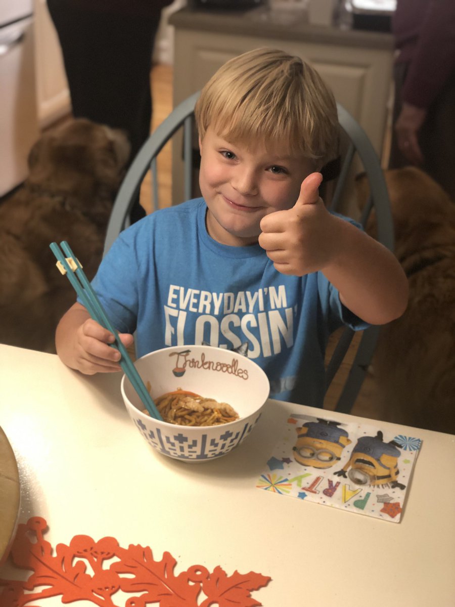 smartpig's tweet photo. Pre-8th birthday bowl of noodles in a brand new @Thinknoodles noodle bowl. https://t.co/vCztu5VIOm