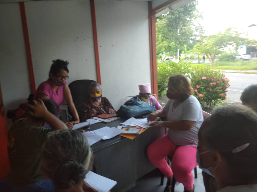 RobinsonPortugu's tweet photo. #Hoy Se llevo acabo Visita de Acompañamiento Pedagogico, a los Ambientes #MisionRobinson  del Complejo Habitacional Simon Bolivar Municipio Paez por parte de la Coordinadora Academico Regional @MPPEDUCACION @raulbolivariano @MisinRobinsonP2 @ZEPortuguesa @Sociabolivarian https://t.co/GD0QdcTnRO
